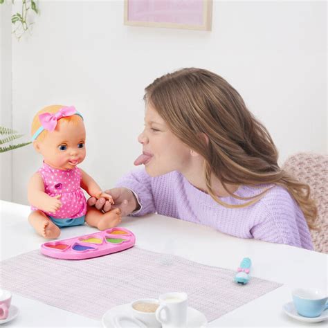The science behind Mealtime Magic Doll's realistic expressions